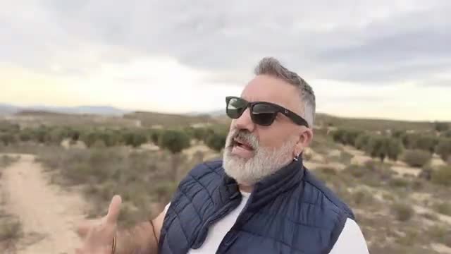 Rufián es una víctima del espacio tiempo y la turboderecha